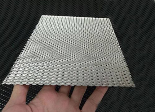 0.5mm PVC Spraying Aluminum DVA One Way Mesh Sheet For Anti-Rain, Privacy Protection and Pest Control