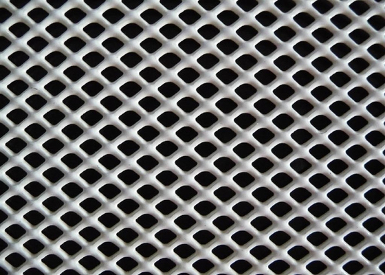 Flat Expanded Metal Aluminium Mesh , Customized Color Diamond Mesh Sheet Metal